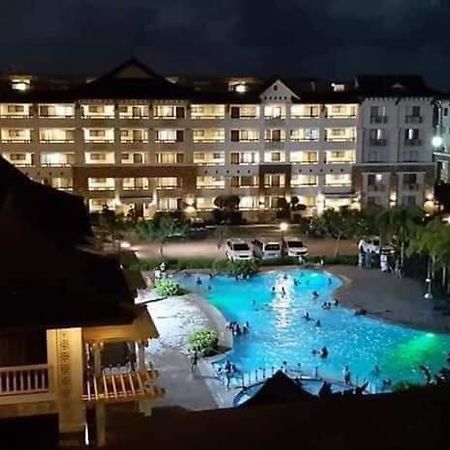 Cozy 2Br With Free Pool Beside Sm City Mall Davao City Extérieur photo