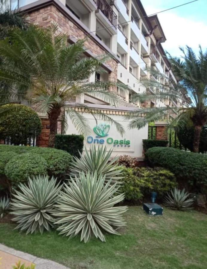 Cozy 2Br With Free Pool Beside Sm City Mall Davao City Extérieur photo